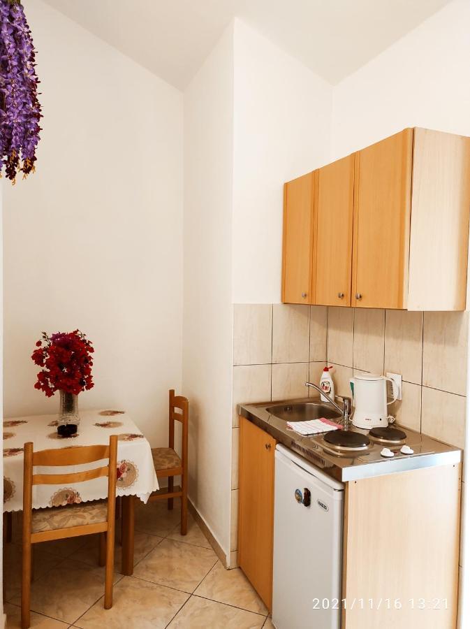 Apartmani Steni สเวติ สเตฟาน ภายนอก รูปภาพ