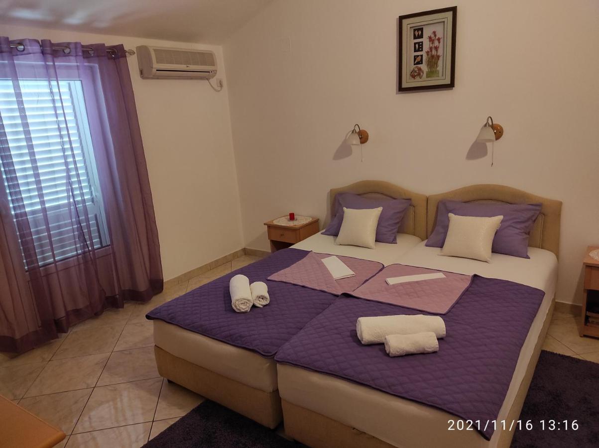 Apartmani Steni สเวติ สเตฟาน ภายนอก รูปภาพ