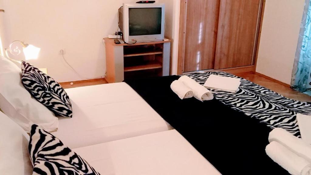 Apartmani Steni สเวติ สเตฟาน ภายนอก รูปภาพ