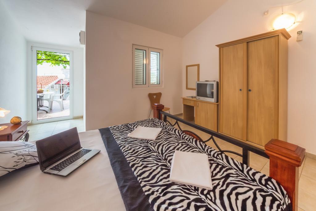 Apartmani Steni สเวติ สเตฟาน ภายนอก รูปภาพ
