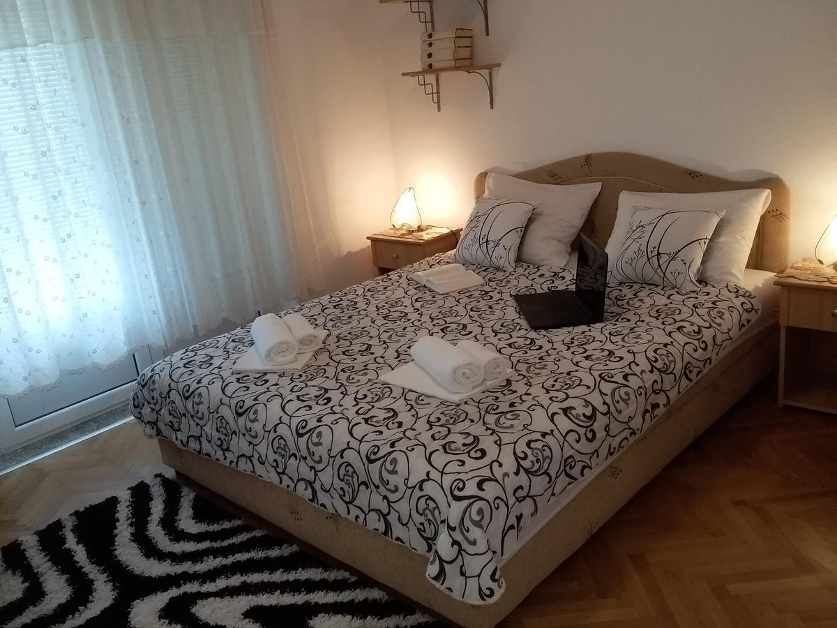 Apartmani Steni สเวติ สเตฟาน ภายนอก รูปภาพ